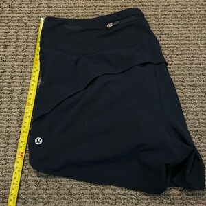 Lululemon speed it up shorts
